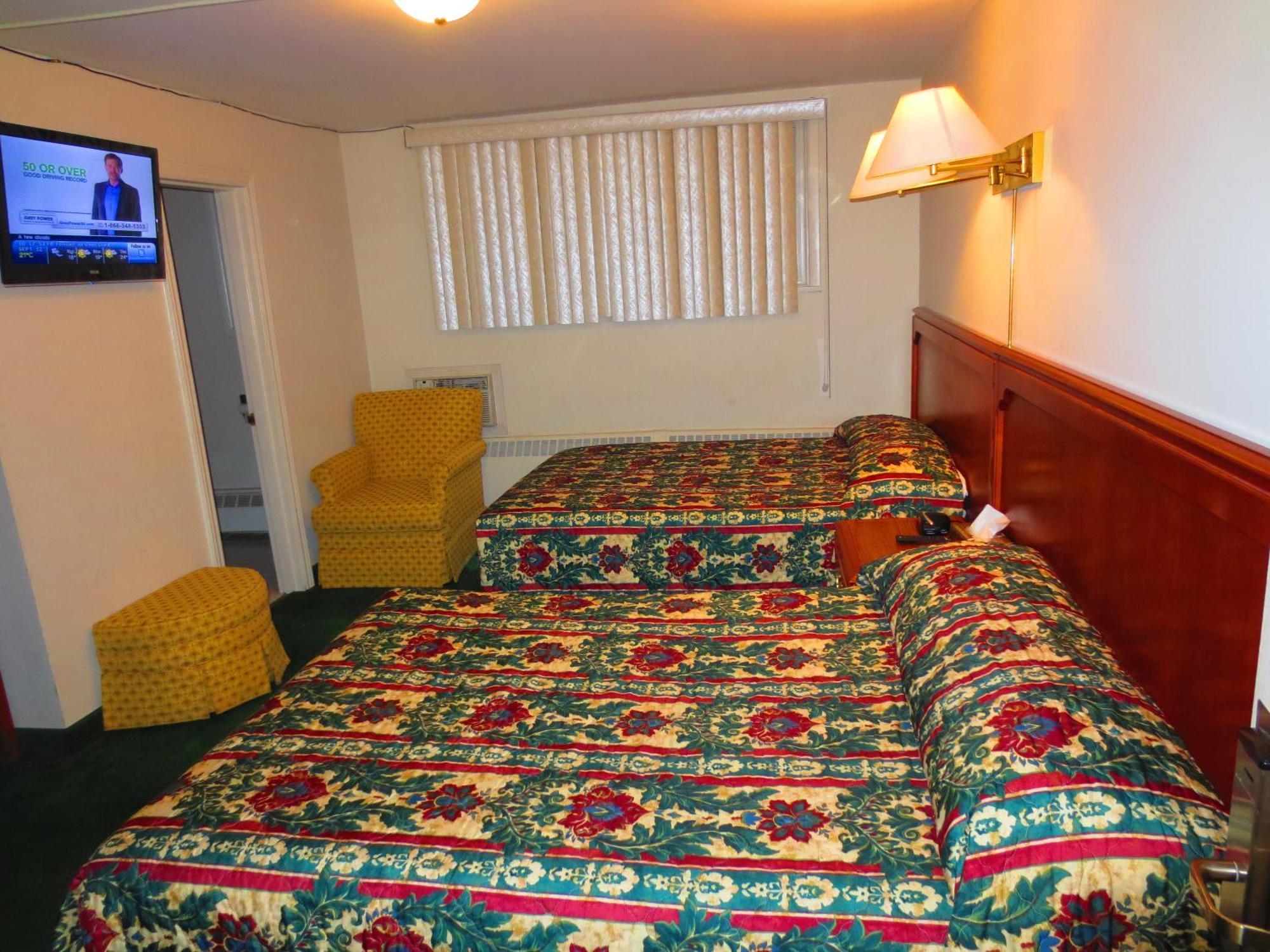 Canadiana Motel Hanover Exterior foto